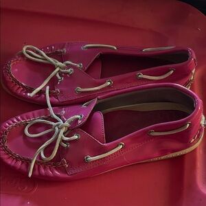 Women's Hot Pink Patent Leather Boat Shoes